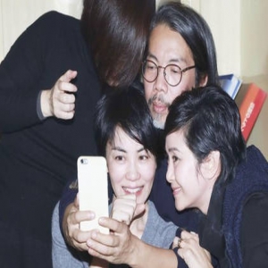 终开金口！王菲庆功宴不停讲﹕都辛苦了