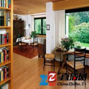 暖色系木地板 打造温馨家