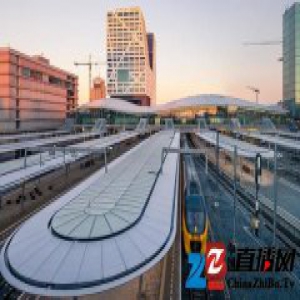荷兰最大的车站建成,高铁网络正逐步铺开
