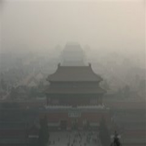 北京空气重污染橙色预警延长至7日 或将超200小时