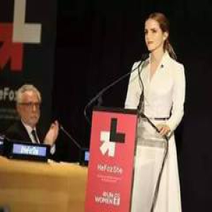 一件在中国绝不可能发生的事，确在美国轰轰烈烈地上演了