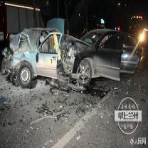 百天宝宝夜半高烧 爸爸打车买药遇车祸身亡