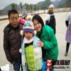 绿豆家装助力公益，为留守儿童派发新年礼