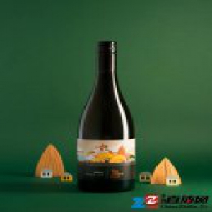 葡萄酒也有活泼的卖法，关键在于标签纸的设计