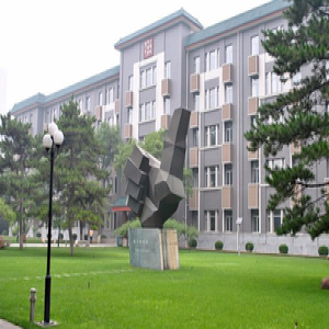 中国传媒大学毕业生就业过半流向文娱行业