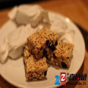 城市生活节奏太快，催生了一批花样便携式早餐