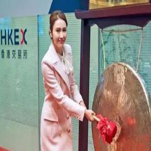 身家一日暴涨10亿港元 黎姿成上市公司董事长