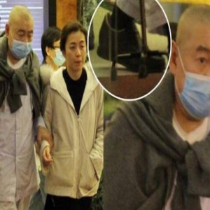 刘銮雄又穿睡衣出镜 这次身型明显变胖了(图)