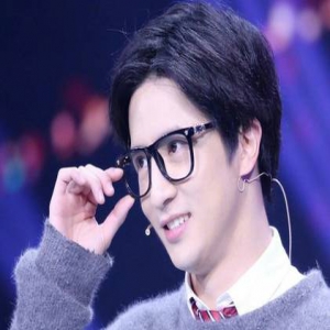 薛之谦自曝曾花500元买30万微博粉丝 后发现好无聊