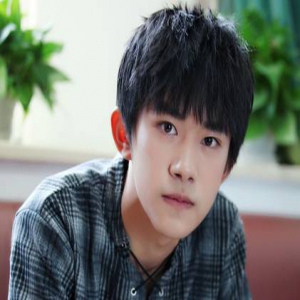 网曝TFBOYS招募学习助理月薪过万 工作人员未回应