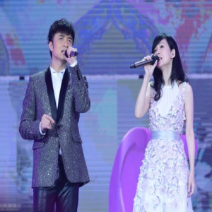 出道30年容颜未变 周慧敏的“冻龄”秘籍却是…