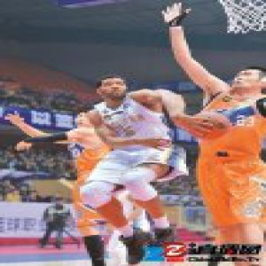 四川男篮掀翻领头羊 晋级季后赛再现曙光