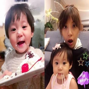 1岁咘咘登名校考题！贾静雯：怎么知道我爱草莓