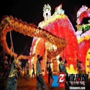 “2017武侯祠成都大庙会”开庙 现场如灯海