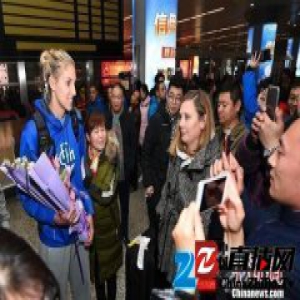 “女版杜兰特”多恩落地山西17小时后宣布退队归国