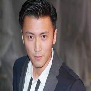 父亲谢贤将再为人父？谢霆锋两字回应…