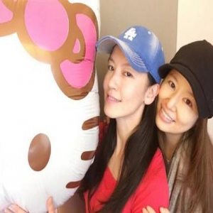 林心如产后不到一个月，就已经美得让林熙蕾大赞了