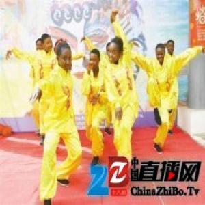 全球共享“春节时间”：意甲赛场迎春 英国展示非遗