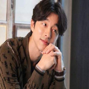 孔刘自曝择偶标准 手指脚趾都要漂亮