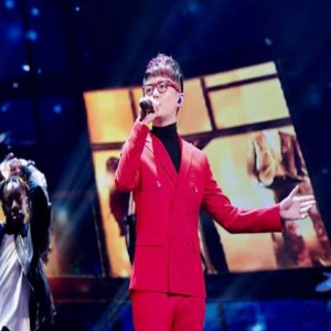 受邀北美高校春晚 丁克森纽约开唱