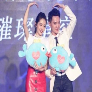 冯绍峰与郭碧婷豪宅共度三夜？工作人员这样说(图)