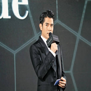 郭富城澄清：女友未怀孕，妈妈没催婚