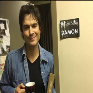 《吸血鬼日记》杀青 Ian发文感谢粉丝