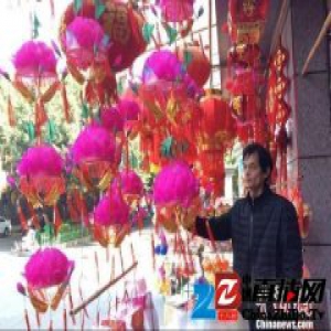 福州三兄弟坚守传统花灯手艺半世纪