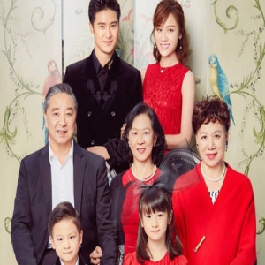 叶一茜元宵节晒全家福 一家七口高颜值(图)