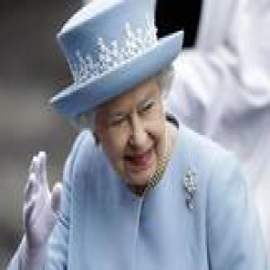 年薪26万元 英国女王招募Twitter运营