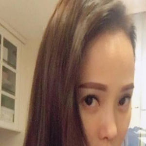 伊能静新年新气象 换个发色开工忙