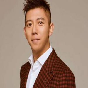 胡海泉否认“新恋情”：行为不严谨 给家人带来困扰