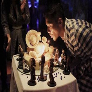 胡兵庆生瞿颖送祝福 网友：友谊天长地久