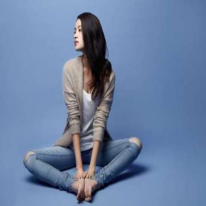 她是绝对富二代千金 婚前却惨遭男友劈腿