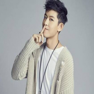 敖犬摆脱合约纠纷 粉丝力挺：恢复自由身