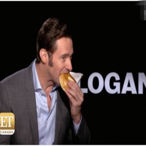 休·杰克曼肆无忌惮开吃甜食 为金刚狼戒糖17年