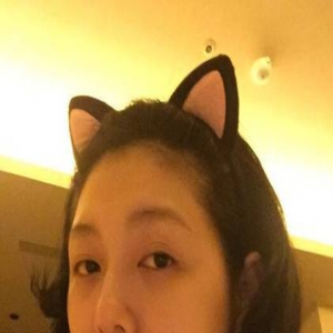 大S晒素颜自拍 神撞脸妹妹小S