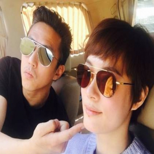 孙俪自曝10年前第1次见邓超情景：2个人看着就笑了