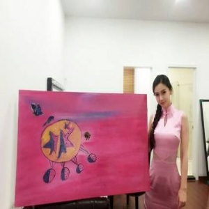 Angelababy抽象画卖18万 网友：钱是黄晓明出吗？