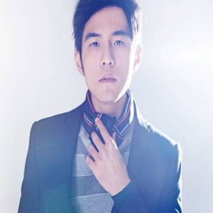 周杰伦为患癌歌迷打气：你不会缺席我的演唱会