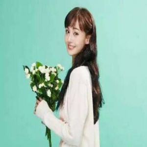 郑爽小号再发“长诗”：八年了才敢为自己说话