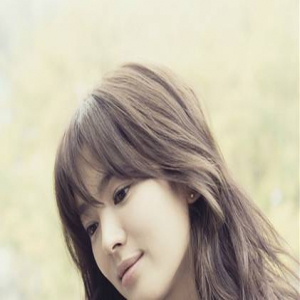 宋慧乔谈爱情观：恋爱时全情投入 结束就不会回头