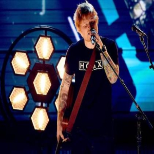 希兰四周领跑美单曲榜 蕾哈娜总成绩超MJ