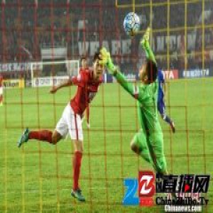 亚冠首战广州恒大7比0大胜香港东方