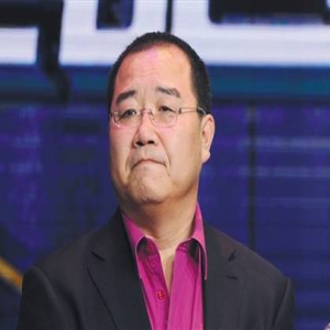 英达签署认罪协议 被“民事罚没”17.6万美元