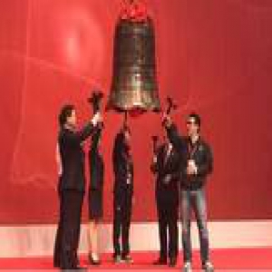 顺丰市值超万科成深交所头牌 快递老大仍有重重挑战