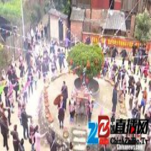 广西侗族“二月二”：萨坛拜女神 河畔飞大歌