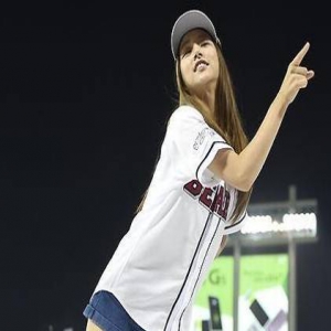 韩女星为减肥一天只吃一个苹果 运动超3小时