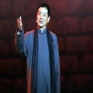 濮存昕回应卸任人艺副院长：行政职务终于不干了