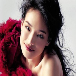 舒淇才爱鬼怪又追姑父，真不愧“第一追剧少女”